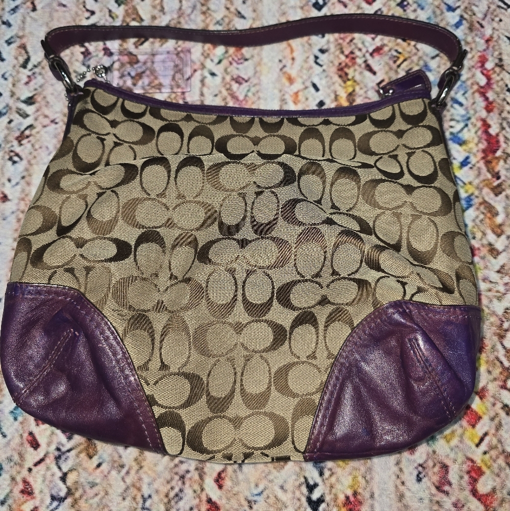 Coach F17400 Purple and Tan Signature Women's Bag - Picture 4 of 9